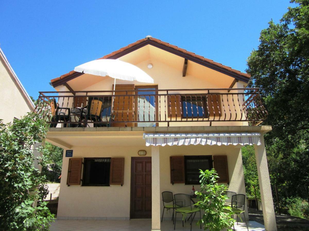 Apartmani Gracijela Karlobag Dış mekan fotoğraf