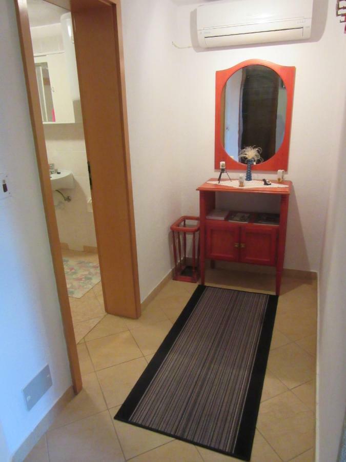 Apartmani Gracijela Karlobag Dış mekan fotoğraf